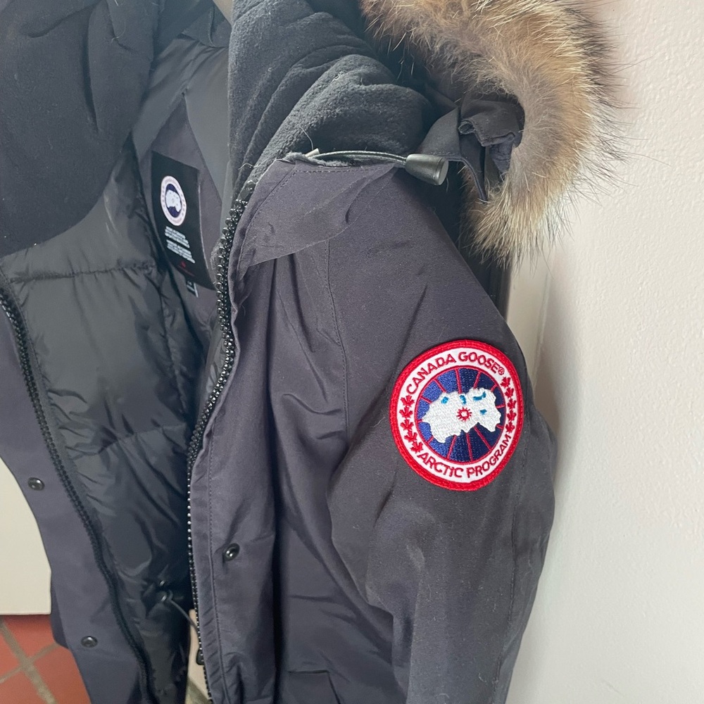 Canada Goose Women’s Victoria Parka
